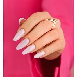 En subtil nyanse av rosa for elskere av minimalistisk manikyr