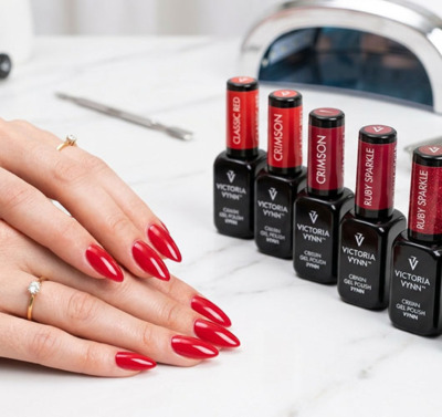 Gel Polish fra Victoria Vynn: Den komplette guiden til holdbar og skinnende neglelakk